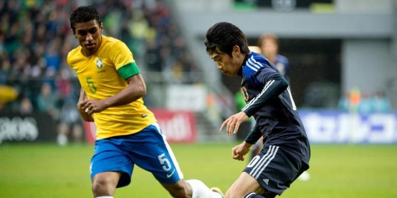 Neymar: Saya Ingin Paulinho Gabung ke Barcelona