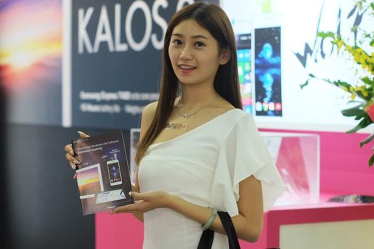 Sales promotion girl tablet bermerek Kalos