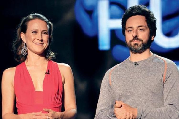 Pasangan suami istri, CEO 23andMe Anne Wojcicki dan co-founder Google Sergey Brin
