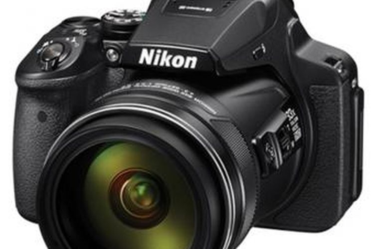 Kamera Nikon P900