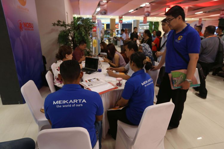 Suasana di Kantor Marketing Kota Baru Meikarta, Kabupaten Bekasi, Jawa Barat, Senin (4/09/2017). Pada tahap pertama, akan dibangun 200 ribu unit apartemen yang siap huni pada akhir tahun 2018.