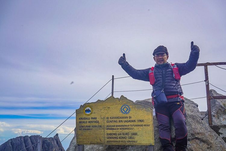 Anton Apriyantono, Mantan Menteri Pertanian yang Gemar Mendaki Gunung Anton Apriyantono, Mantan Menteri Pertanian yang Gemar Mendaki Gunung video viral info traveling info teknologi info seks info properti info kuliner info kesehatan foto viral berita ekonomi