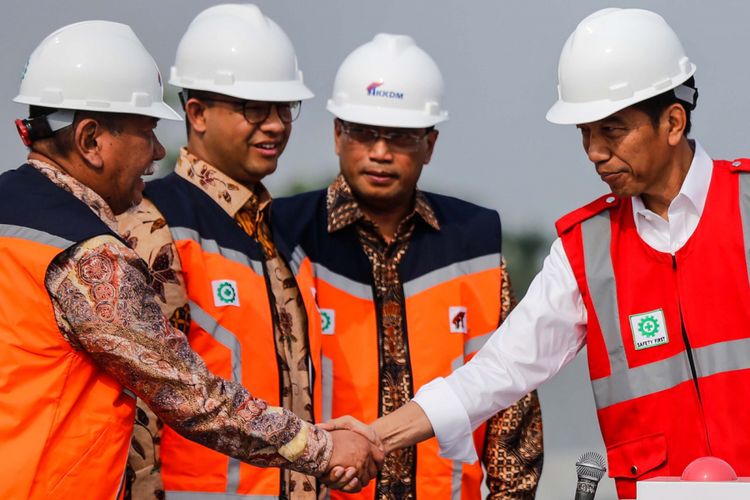 Image result for Presiden RI Joko Widodo, meresmikan pengoperasian Jalan Tol Becakayu