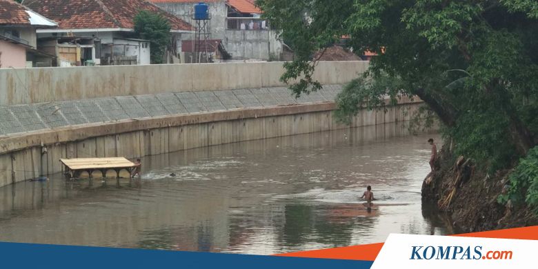 Begini Penampakan Sungai Ciliwung di Bukit Duri Setelah Normalisasi