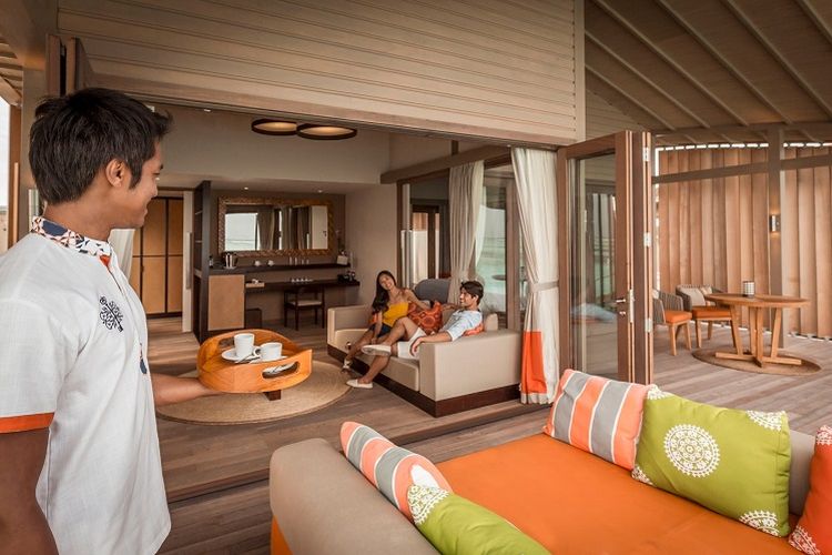 Interior salah satu tipe vila Club Med Finolhu.
