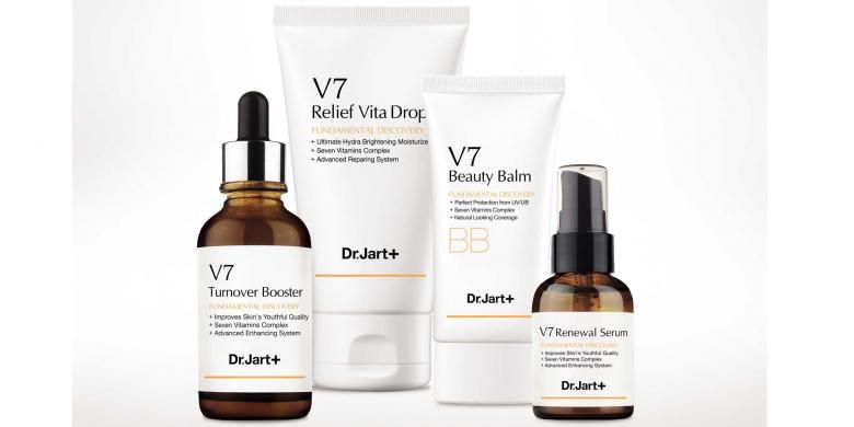 V7 merupakan multivitamin untuk mencerahkan kulit.(DR JART )