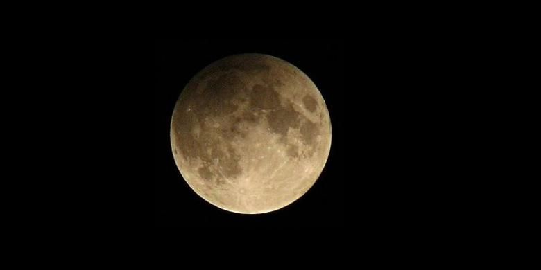 Gerhana bulan penumbra. Tak seperti fenomena gerhana bulan umumnya, bulan takkan berwarna merah darah.