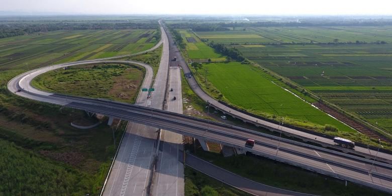 A near-completion toll road in Central Java | Kompas.com