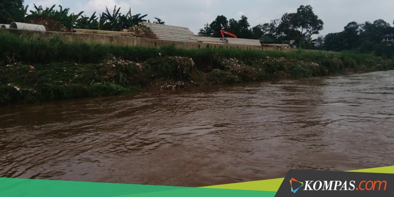 Terpisah dari Ibunya, Dua Balita Tenggelam di Kali Ciliwung