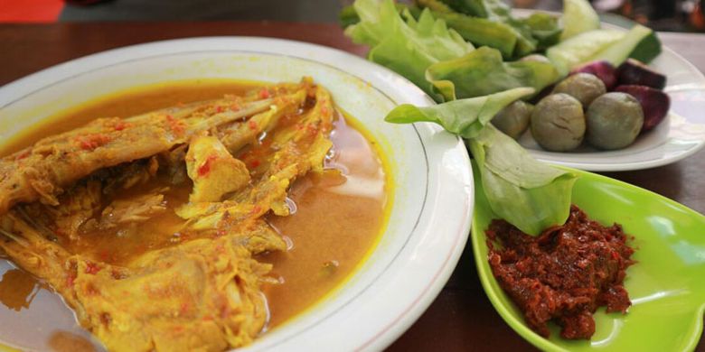Sensasi Segar dan Pedas Lempah Kuah Kuning Khas Bangka Sensasi Segar dan Pedas Lempah Kuah Kuning Khas Bangka video viral info traveling info teknologi info seks info properti info kuliner info kesehatan foto viral dubai bertugas berita ekonomi