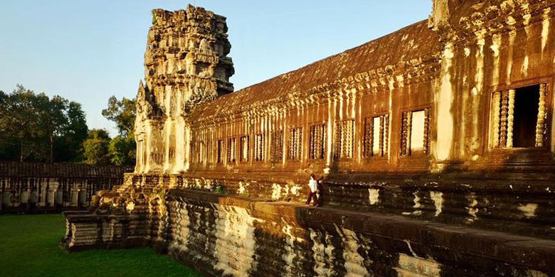 Kuil Angkor Wat di Kamboja.