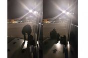 Kena 'Delay', Penumpang Ryanair Keluar Melalui Pintu Darurat Pesawat