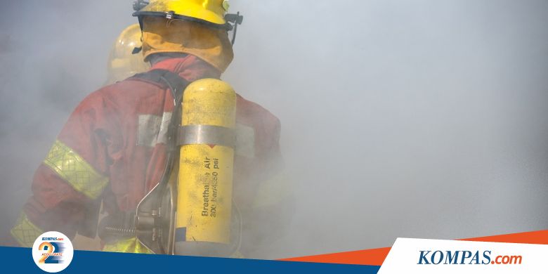 Kebakaran Landa Permukiman Warga di Belakang Hotel Alexis