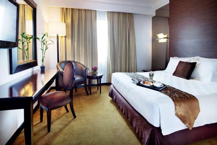 The Cheapest Way from Jakarta Airport to City - Discover
