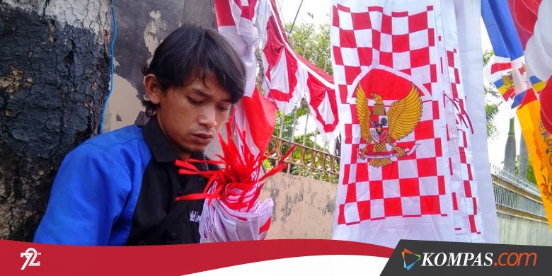 Menyeberang Pulau, Meraup Rezeki dari HUT RI