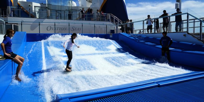 Memacu Adrenalin! Melayang-layang di Kapal Pesiar Ovation of The Seas Memacu Adrenalin! Melayang-layang di Kapal Pesiar Ovation of The Seas video viral info traveling info teknologi info seks info properti info kuliner info kesehatan foto viral berita ekonomi