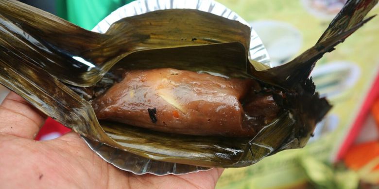Ilabulo, kuliner khas Gorontalo dari sagu dan hati ampela.