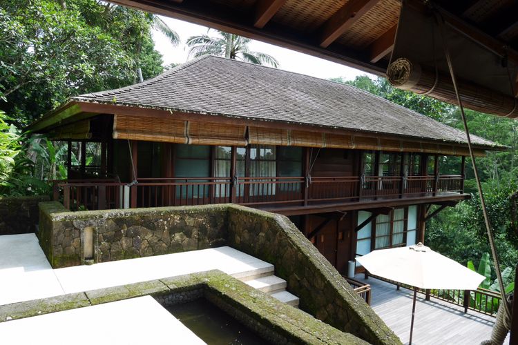Kamar terrace suite, residence tirta ening di Como Shambhala estate, Bali, Jumat (15/12/2017). 