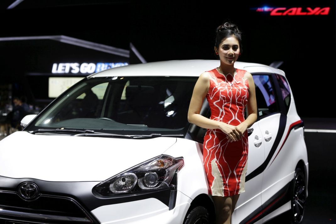http://assets.kompas.com/crop/0x1:1000x668/1070x713/data/photo/2017/04/28/192145820170428-071639-7009-iims.2017-.jpg