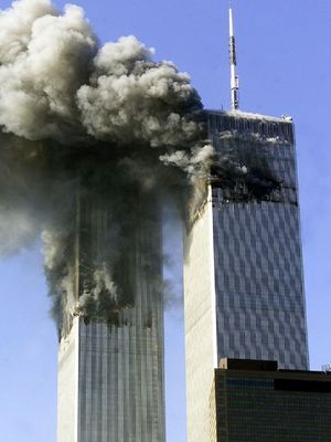 WTC Runtuh Bukan karena Tabrakan Pesawat?