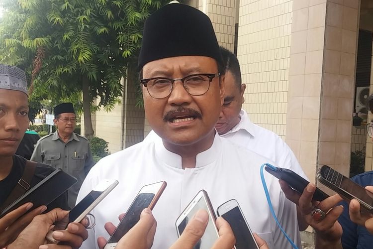 Wakil Gubernur Jawa Timur Saifullah Yusuf mengajak masyarakat Jawa Timur menjaga ketertiban dan keamanan selama pergantian tahun