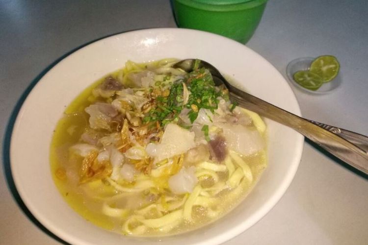 5 Mie Kocok Legendaris di Bandung 5 Mie Kocok Legendaris di Bandung video viral info traveling info teknologi info seks info properti info kuliner info kesehatan foto viral berita ekonomi