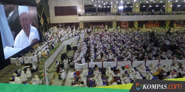 Tinggalkan Masjid At Tin, Djarot Disoraki Pengunjung Acara Haul Soeharto