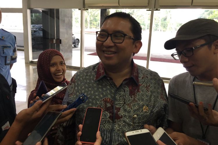 Image result for Wakil Ketua Umum Gerindra Fadli Zon meminta pasangan Gubernur dan Wakil Gubernur DKI Jakarta 