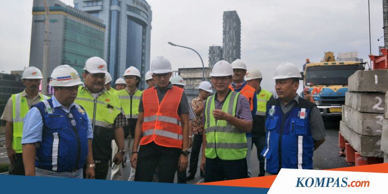 Cek Pembangunan Jalan Layang Pancoran, Sandiaga Kecewa...
