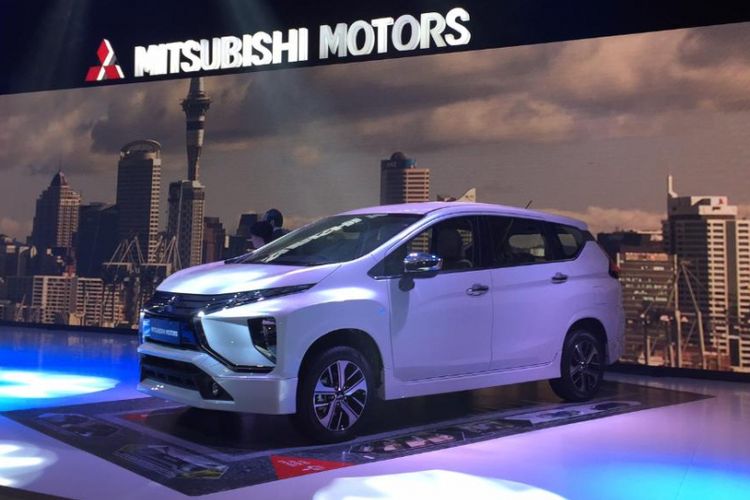 Pilihan Warna dan Spek Mitsubishi Expander  Berita Otomotif
