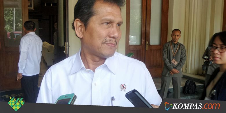 Asman Abnur Pilih Kerja daripada Komunikasi dengan Amien Rais