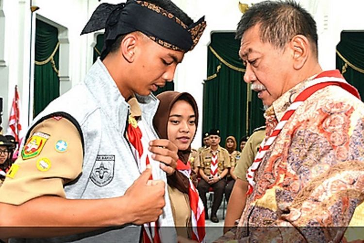  Ratusan anggota Pramuka dari Jawa Barat akan mengikuti Raimuna Nasional XI di Bumi Perkemahan Cibubur, Jakarta Timur pada 13-21 Agustus 2017. Presiden RI Joko Widodo akan membuka Raimuna Nasional pada 14 Agustus 2017.