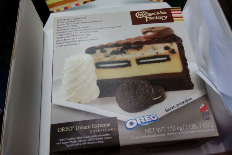 Kemasan The Cheesecake Factory.