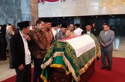 DPD Gelar Penghormatan Terakhir untuk AM Fatwa