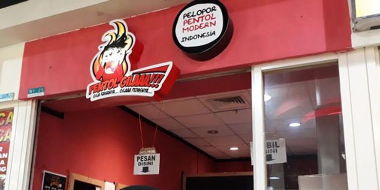 Pentol Gila, Jajanan "Kekinian" Bagi Penggemar Makanan Pedas Pentol Gila, Jajanan "Kekinian" Bagi Penggemar Makanan Pedas video viral info traveling info teknologi info seks info properti info kuliner info kesehatan foto viral berita ekonomi