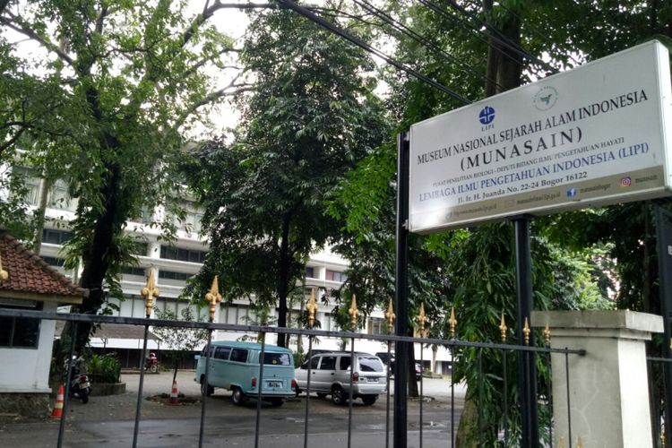 Museum Nasional Sejarah Alam Indonesia (Munasein), yang dahulunya merupakan tempat labolatorium tanag, atau dinamakan Herbarium Bogoriense.