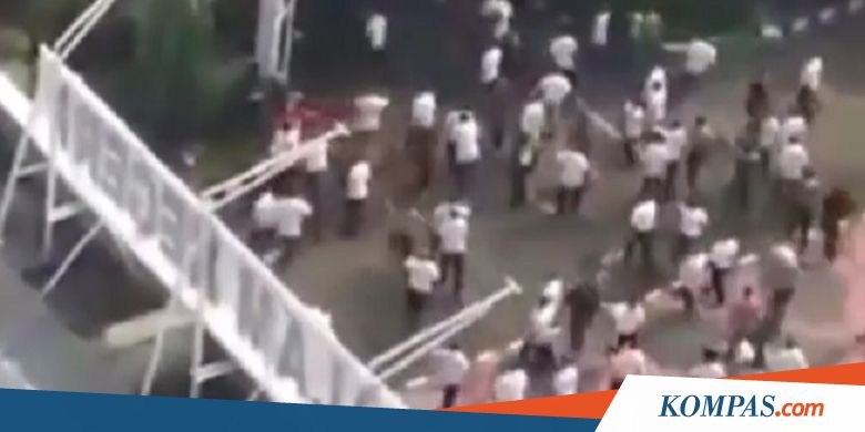 Polisi Temukan Senjata Tajam dari Seorang Demonstran di Kemendagri