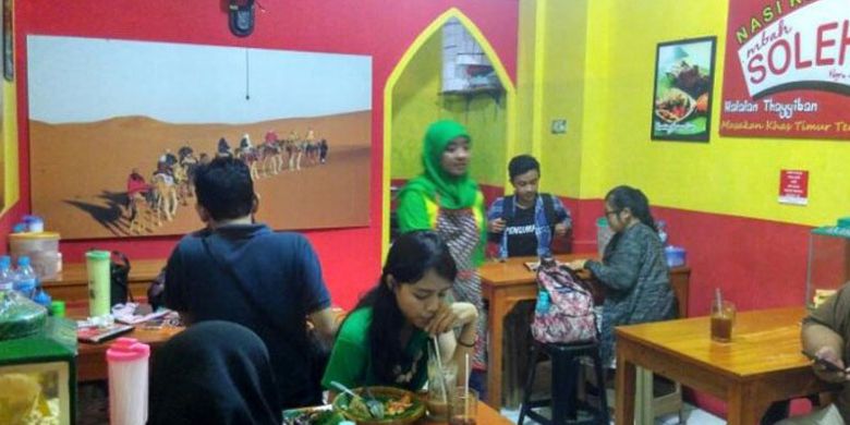 Nasi Kebuli Mbah Soleh, Bersatunya Jawa dan Timur Tengah Nasi Kebuli Mbah Soleh, Bersatunya Jawa dan Timur Tengah video viral info traveling info teknologi info seks info properti info kuliner info kesehatan foto viral berita ekonomi