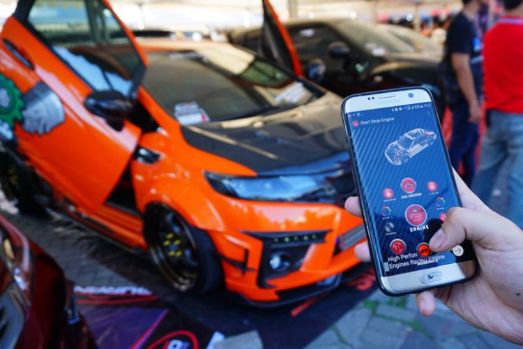 Modifikasi Jazz Sunkist, raih runner up di ajang BlackAuto Battle 2017 Surabaya