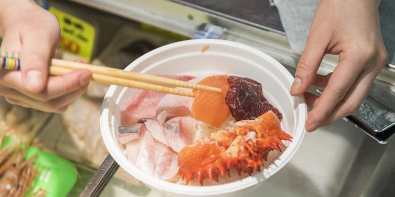 Mencicipi Kaisen-don, Nasi dengan Topping Sashimi di Hokkaido Mencicipi Kaisen-don, Nasi dengan Topping Sashimi di Hokkaido video viral info traveling info teknologi info seks info properti info kuliner info kesehatan foto viral berita ekonomi