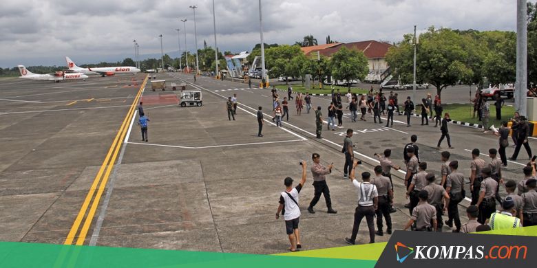 Soal Penolakan Massa, Fahri Sesalkan Pengamanan Bandara Sam Ratulangi