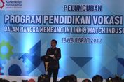 Berkelakar, Jokowi Juga Mau Dapat Pelatihan Gratis