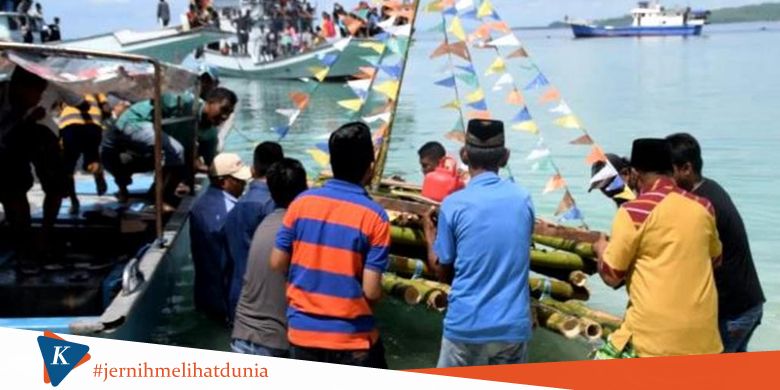 Ritual Haroana Andala di Baubau, Tradisi Memberikan Sesajen di Laut