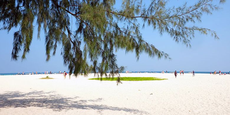 Mabuk "Vitamin Sea" di Krabi Mabuk "Vitamin Sea" di Krabi video viral info traveling info teknologi info seks info properti info kuliner info kesehatan foto viral berita ekonomi