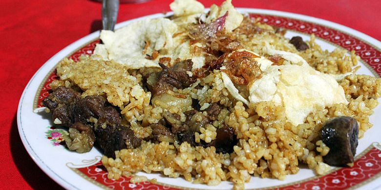 5 Nasi Goreng Pinggir Jalan dengan Rasa Bintang Lima 5 Nasi Goreng Pinggir Jalan dengan Rasa Bintang Lima video viral info traveling info teknologi info seks info properti info kuliner info kesehatan foto viral berita ekonomi