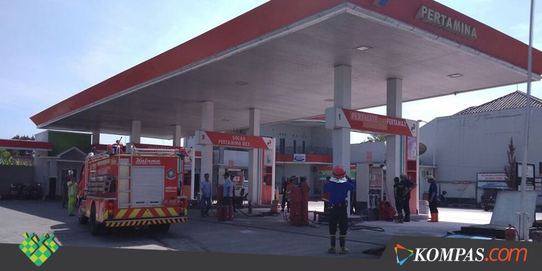 Mesin Pengsian BBM SPBU Keluarkan Asap, Seorang Pegawai Terluka Bakar