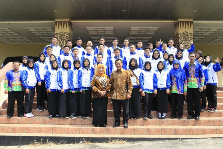 Perusahaan Gas Negara (Persero) Tbk (PGN) berkerja sama dengan PT Perkebunan Nusantara VII (PTPN 7) menggelar kegiatan Siswa Mengenal Nusantara (SMN) di Provinsi Lampung, Juli 2017.