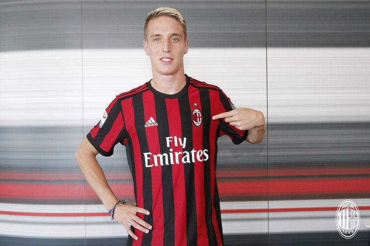 Andrea Conti resmi menjadi pemain AC Milan per Jumat (7/7/2017).