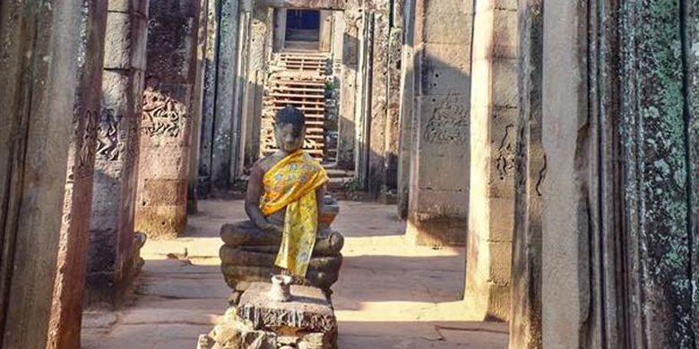 Kuil Angkor Thom di Kamboja. 