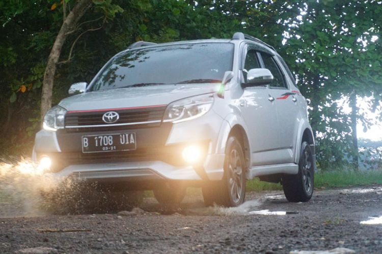Toyota Rush
